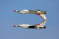 F-16C THUNDERBIRDS 2014 AIR VENTURE